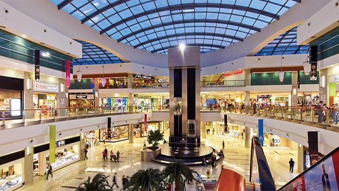 31 Aralık 2025 ve 1 Ocak AVMler açık mı ve kaça kadar açık Yılbaşı günü yarın / bugün alışveriş merkezleri çalışıyor mu