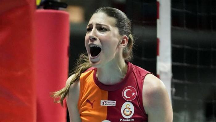 İlkin Aydından ünlü futbolcu için itiraf Tanışmak isterim