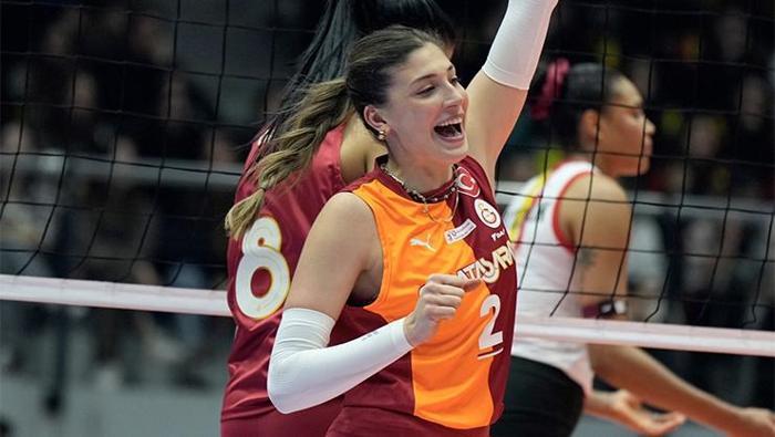 İlkin Aydından ünlü futbolcu için itiraf Tanışmak isterim