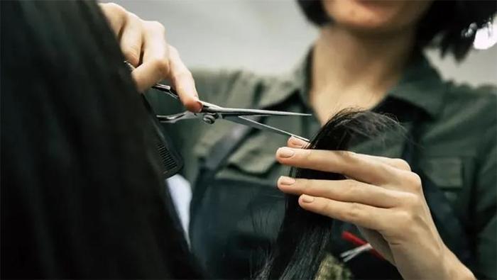 31 Aralık 2025 ve 1 Ocak berberler, kuaförler açık mı ve kaça kadar açık Yılbaşı günü yarın / bugün kuaförler çalışıyor mu