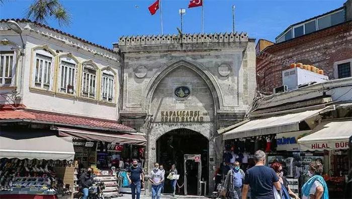 31 Aralık 2025 ve 1 Ocak Kapalıçarşı açık mı ve kaça kadar açık Yılbaşı günü yarın / bugün kapalıçarşı çalışıyor mu