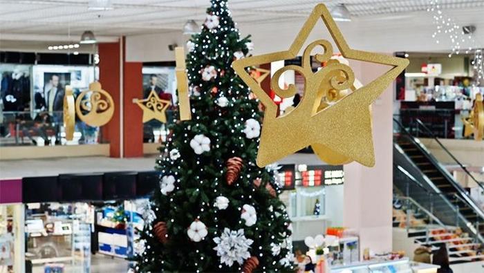 31 Aralık 2025 ve 1 Ocak mağazalar açık mı ve kaça kadar açık Yılbaşı günü yarın / bugün Gratis, LC Waikiki ve Starbucks çalışıyor mu