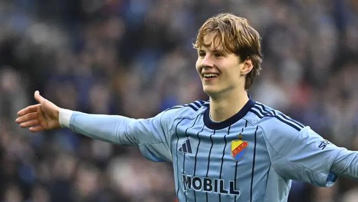 Beşiktaş aradığı forveti Kuzeyde buldu Abraham ile yollar ayrılıyor