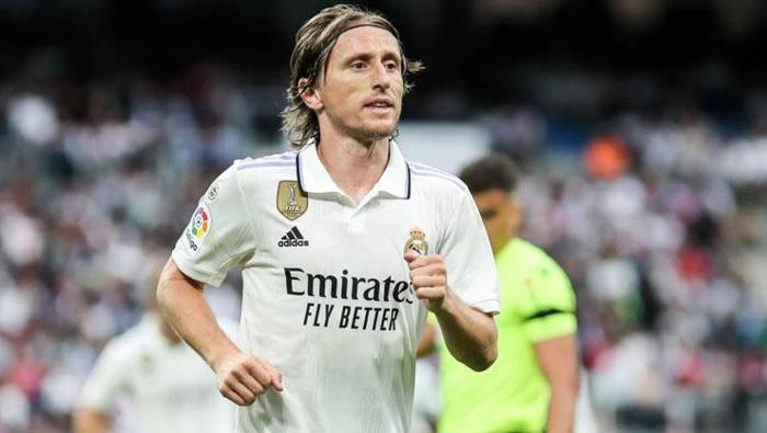 MODRIC MİNNETTAR OLDUĞUNU SÖYLEDİ