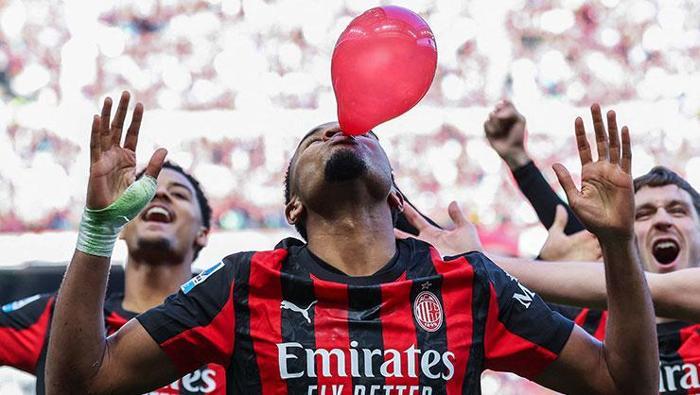 Fenerbahçede Christopher Nkunku uçağa bindi, binecek Transfer artık an meselesi...