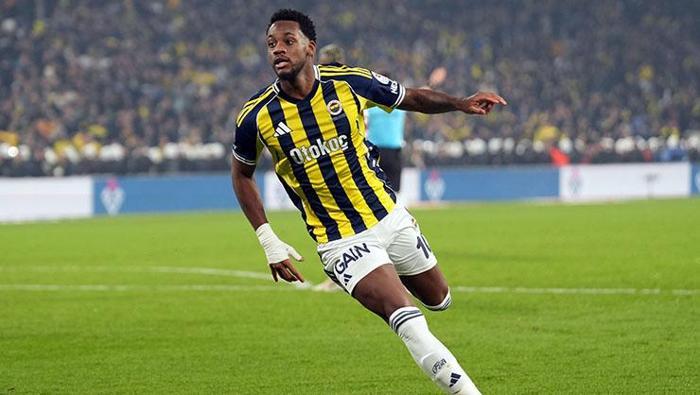Fenerbahçeli Jhon Duranın geri dönüşüne yeşil ışık İlk mesajı aldı