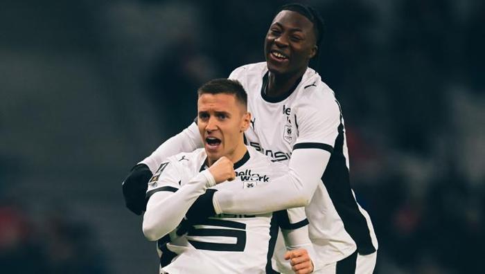 Eski Galatasaraylı Frankowskiden çıldırtan gol sevinci Fransayı karıştıran hareket: Sahadaki patron