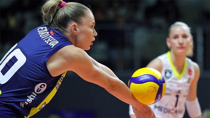 Şampiyonlar Ligi maçı öncesi Fenerbahçede Arina Fedorovtseva’ya vize şoku