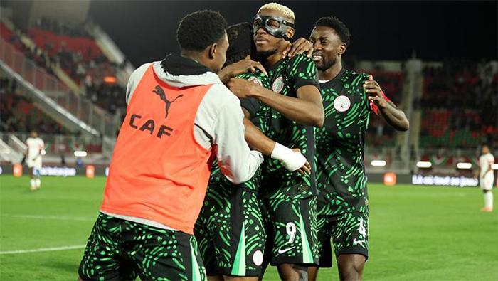 Nijerya 4 golle turladı: Osimhen-Lookman birbirine girdi Onu durdurabilecek biri var mı