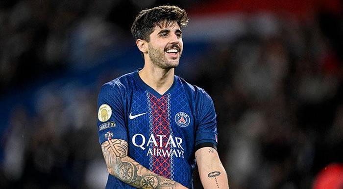 İLK SIRADA BERALDO VAR