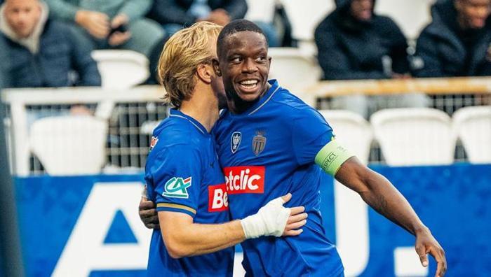 Abdullah Kavukcu İspanyaya gidiyor İşte yeni 6 numara: Galatasaray gözünü kararttı