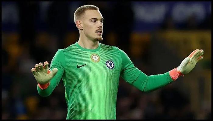 JÖRGENSEN OYNAMAYA BAŞLADI