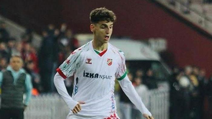 Fenerbahçede transfer iptal oldu Mali konularda anlaşmaya varılamadı