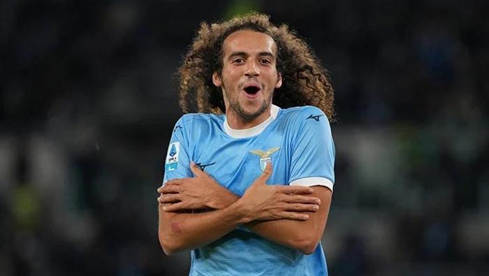 Fenerbahçede Guendouzi transferi bitti İmzalar atıldı, uçak yola çıkıyor | Yönetimden derbi planı