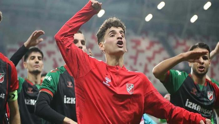 PERFORMANSI TAKİP EDİLECEK