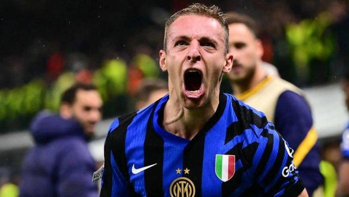 Galatasaray taraftarları Guendouziye yanıt bekliyor Transfer için olay sözler: Pişman oldular