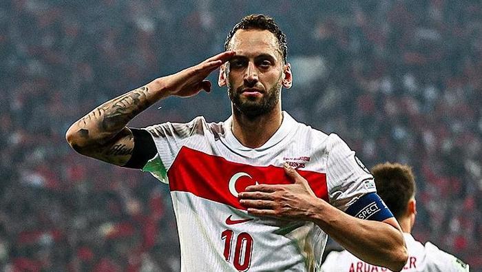 Galatasaray taraftarları Guendouziye yanıt bekliyor Transfer için olay sözler: Pişman oldular