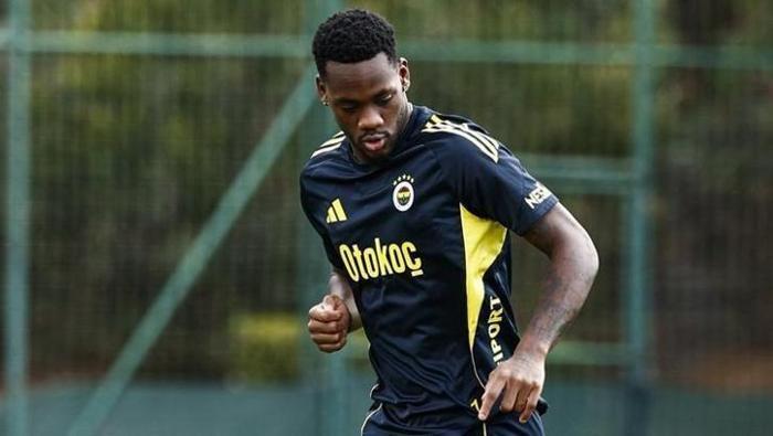 DURAN SAĞLIKLI VE FORMDA AMA...