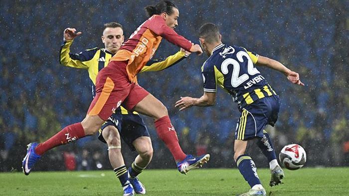 Fenerbahçenin yeni cesur yüreği Levent Mercan Saneyi kilitledi, sakat sakat oynadı...