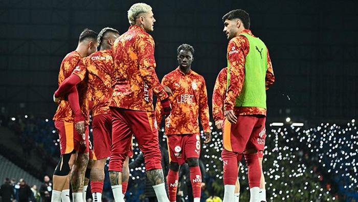 Hasan Şaş Galatasaray-Fenerbahçe derbisi sonrası bombaladı Oyuncular maç seçiyor, gerçeklerle yüzleşmekte zorlanılıyor