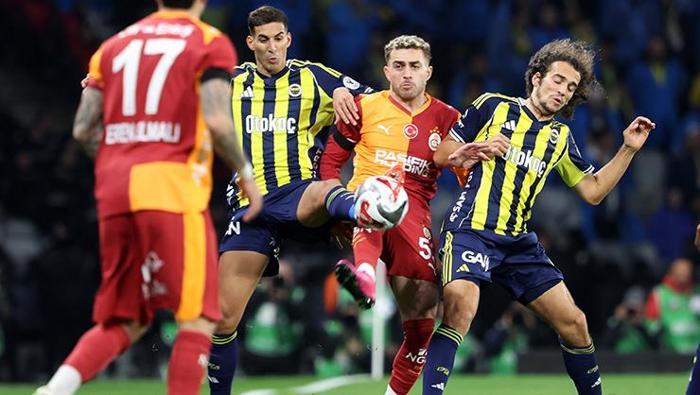 Hasan Şaş Galatasaray-Fenerbahçe derbisi sonrası bombaladı Oyuncular maç seçiyor, gerçeklerle yüzleşmekte zorlanılıyor
