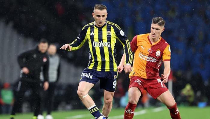 Galatasaray-Fenerbahçe derbisinde olay kavga Yöneticiler birbirine girdi: Seremoni tartışması büyüdü