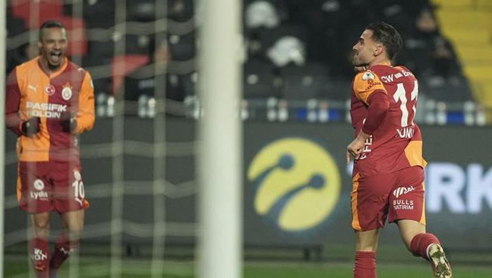 Galatasarayın transfer teklifini dinlemedi bile Aslana şok cevap: Sadakatini gösterdi