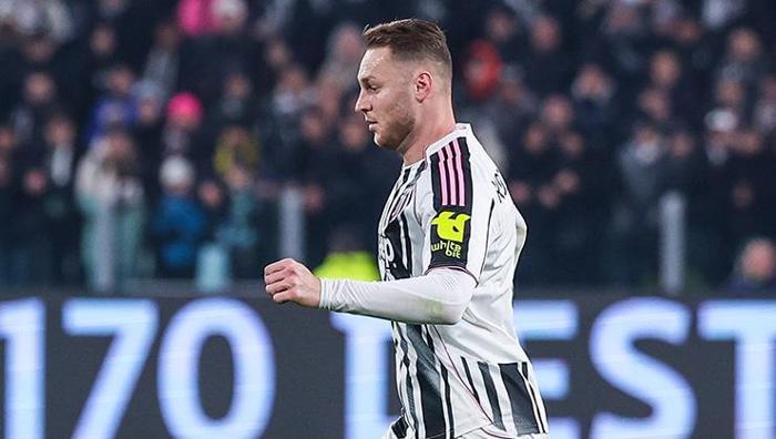 Galatasarayın transfer teklifini dinlemedi bile Aslana şok cevap: Sadakatini gösterdi