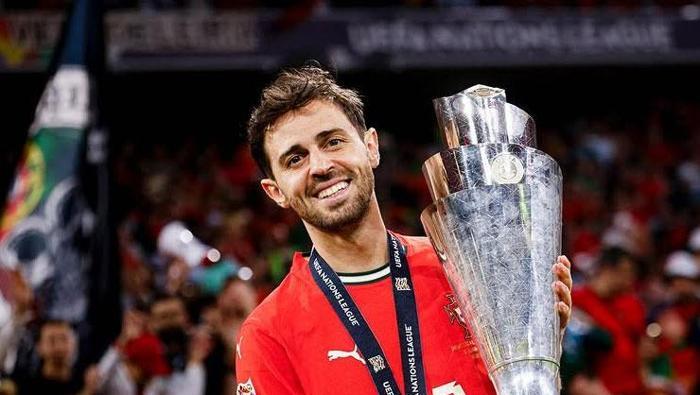 DİĞER HEDEF BERNARDO SILVA