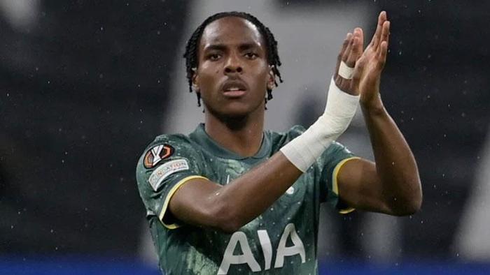 ADAYA VEDA ETMEK İSTİYOR