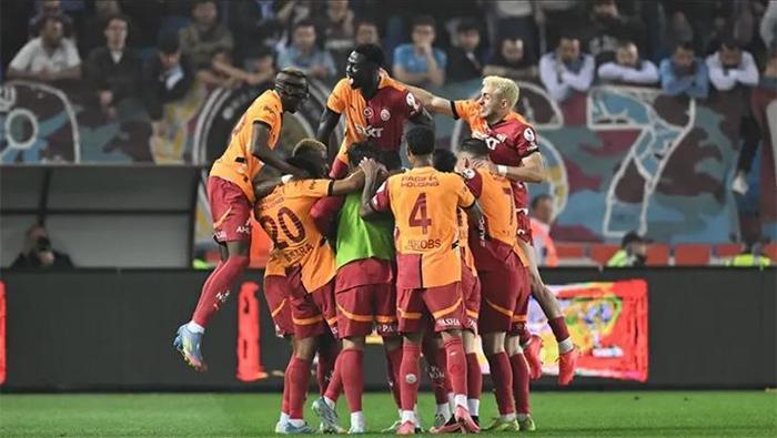 Galatasarayın Fethiyespor maçı kamp kadrosunda şu isimler yer alıyor: