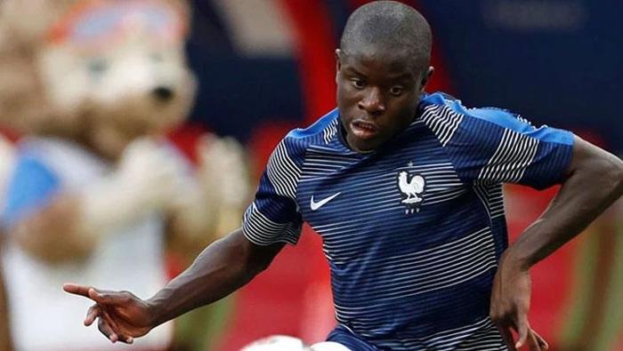 KULÜBÜ İKNA OLUNCA İMZAYI ATACAK