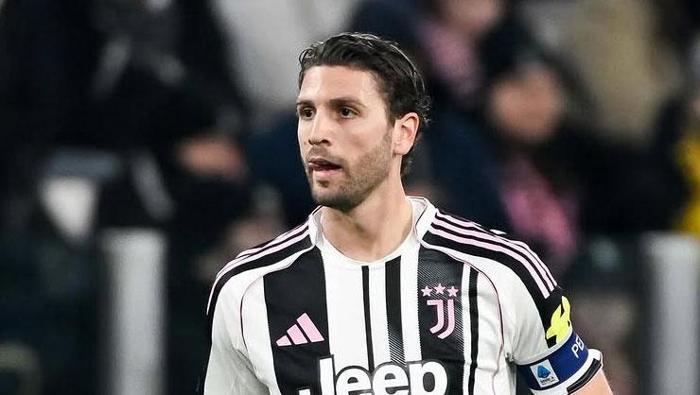 JUVENTUSTAN SÜRPRİZ HEDEF