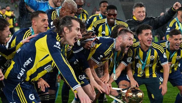 BEYOĞLU YENİ ÇARŞI - FENERBAHÇE MAÇI CANLI İZLE