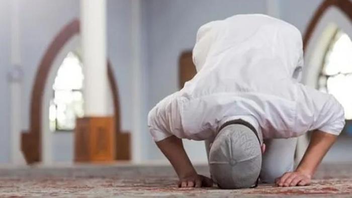 MİRAÇ KANDİLİ GECESİNDE KILINACAK NAFİLE NAMAZLAR