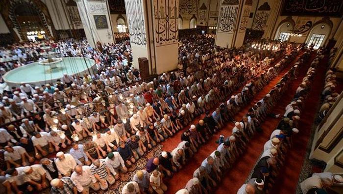 Miraç kandilinde nasıl namaz kılınır Miraç gecesi 2, 12, 100 rekat namazlar nelerdir