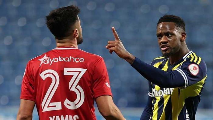 Transfercilere gün doğdu Beyoğlu Yeni Çarşı-Fenerbahçe maçından sonra olay sözler: Metropolün göbeğinde....