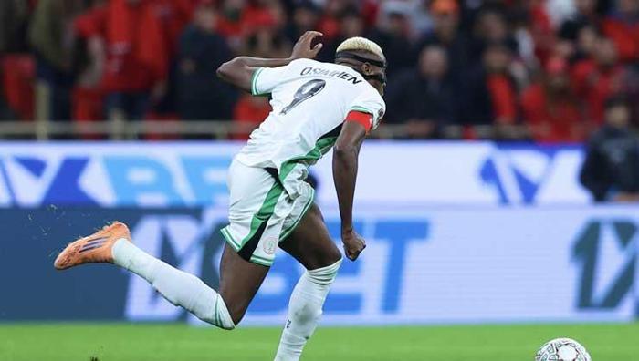 Victor Osimhen, Nijeryayı ikiye böldü Her şey 118. dakikada başladı: Fası finale En-Nesyri taşıdı