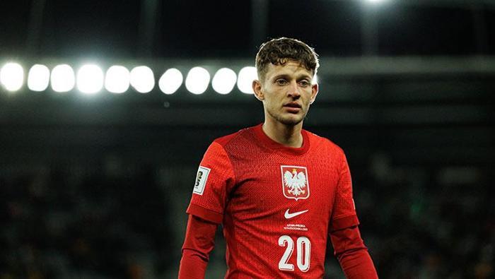 Milli takım hocasından yıldız oyuncu için ortalığı karıştıracak sözler Umarım Fenerbahçeden ayrılır