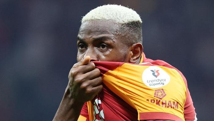 Yüzde 100 Galatasaraydan ayrılacak Dünyaca ünlü isimden olay yaratan Victor Osimhen iddiası