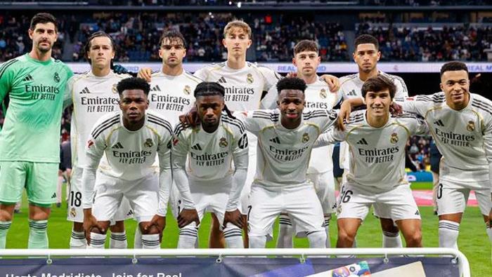 ZİRVEDE FARK 1E İNDİ