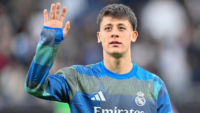 ARDA GÜLER İKİNCİ YARI OYUNA GİRDİ