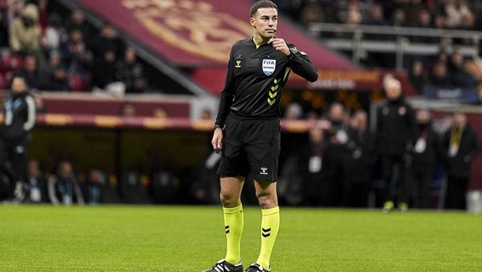 Daha cesur olmalıydı - Deniz ÇOBAN --> FANATİK