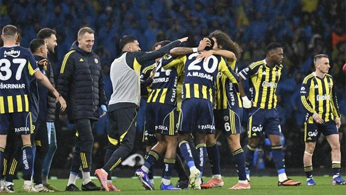 Alanyaspor-Fenerbahçe maçı canlı izle | ALANYA FB maçı şifresiz (Süper Lig maçı canlı yayın)