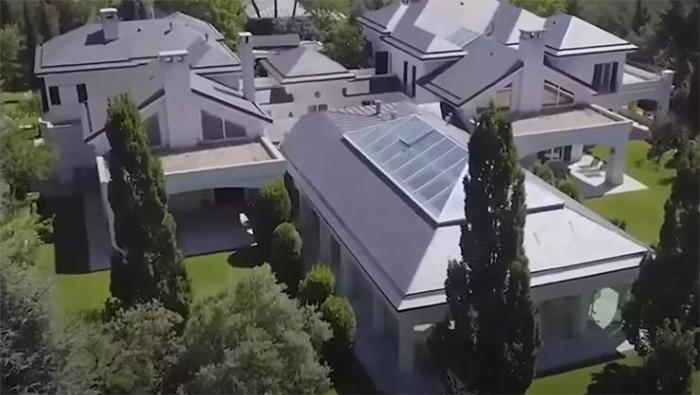 Mbappenin 7 odalı ve 11 banyolu evinin fiyatı dudak uçuklattı