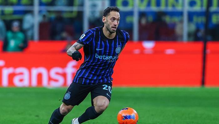 HAKAN ÇOK İSTİYOR