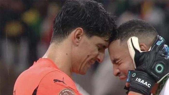 EN-NESYRİNİN GÖZYAŞLARI