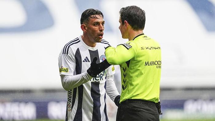 Kasımpaşa-Antalyaspor: Halil Umut Meler