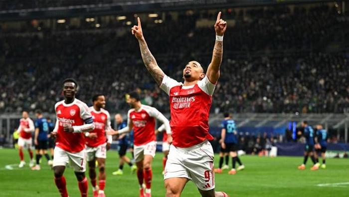 ARSENAL, INTERİ DEPLASMANDA YIKTI