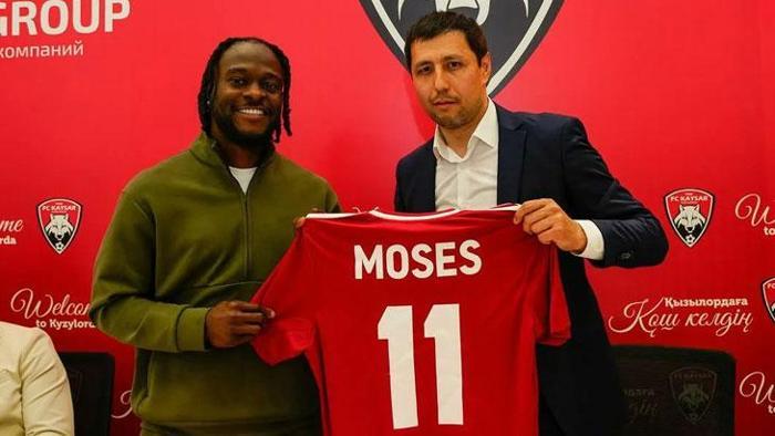 Victor Moses (Forvet) Kulüpsüz --> Kaysar